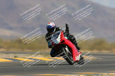 media/Apr-09-2023-SoCal Trackdays (Sun) [[333f347954]]/Turn 14 (1015am)/